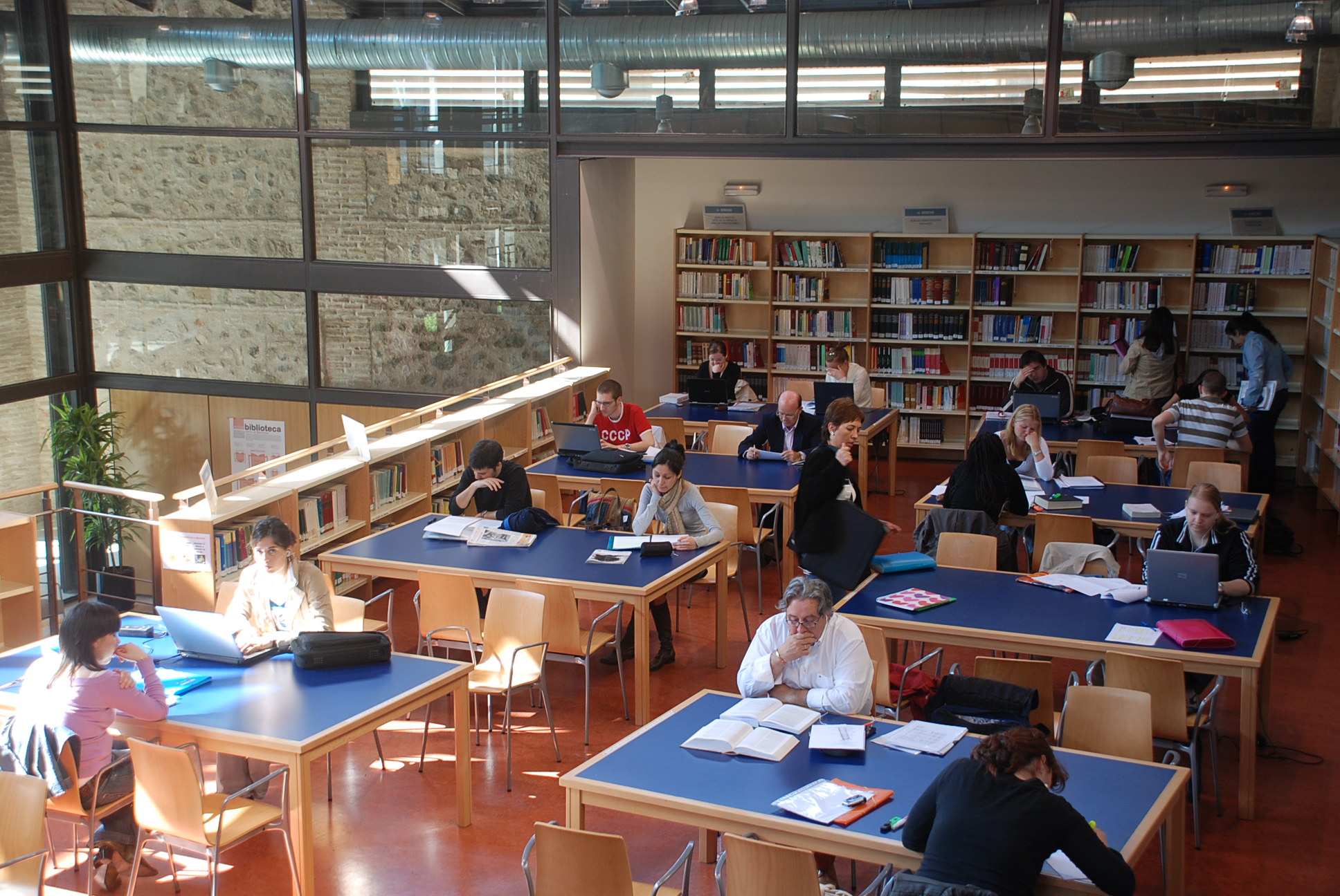 西班牙大學(xué)