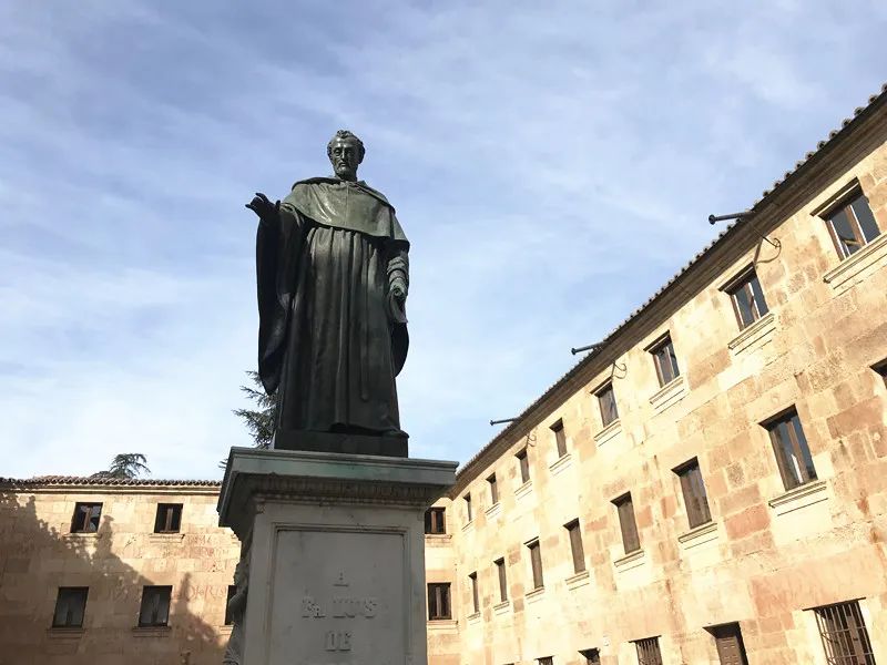 去西班牙留學之前要做好哪些方面準備?